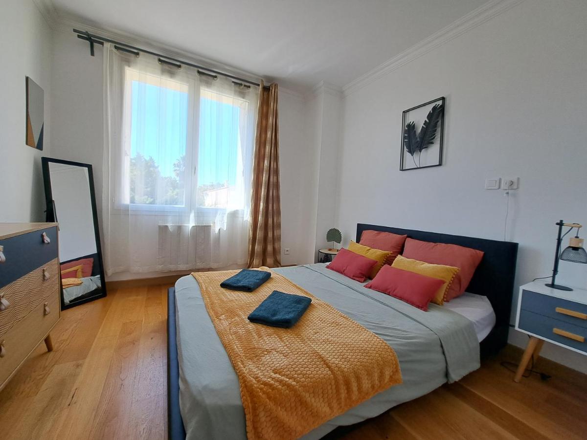 Appartement Bora Bora Нарбон Екстериор снимка