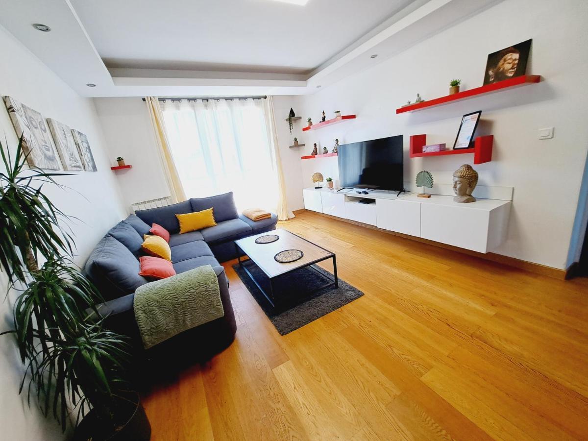 Appartement Bora Bora Нарбон Екстериор снимка
