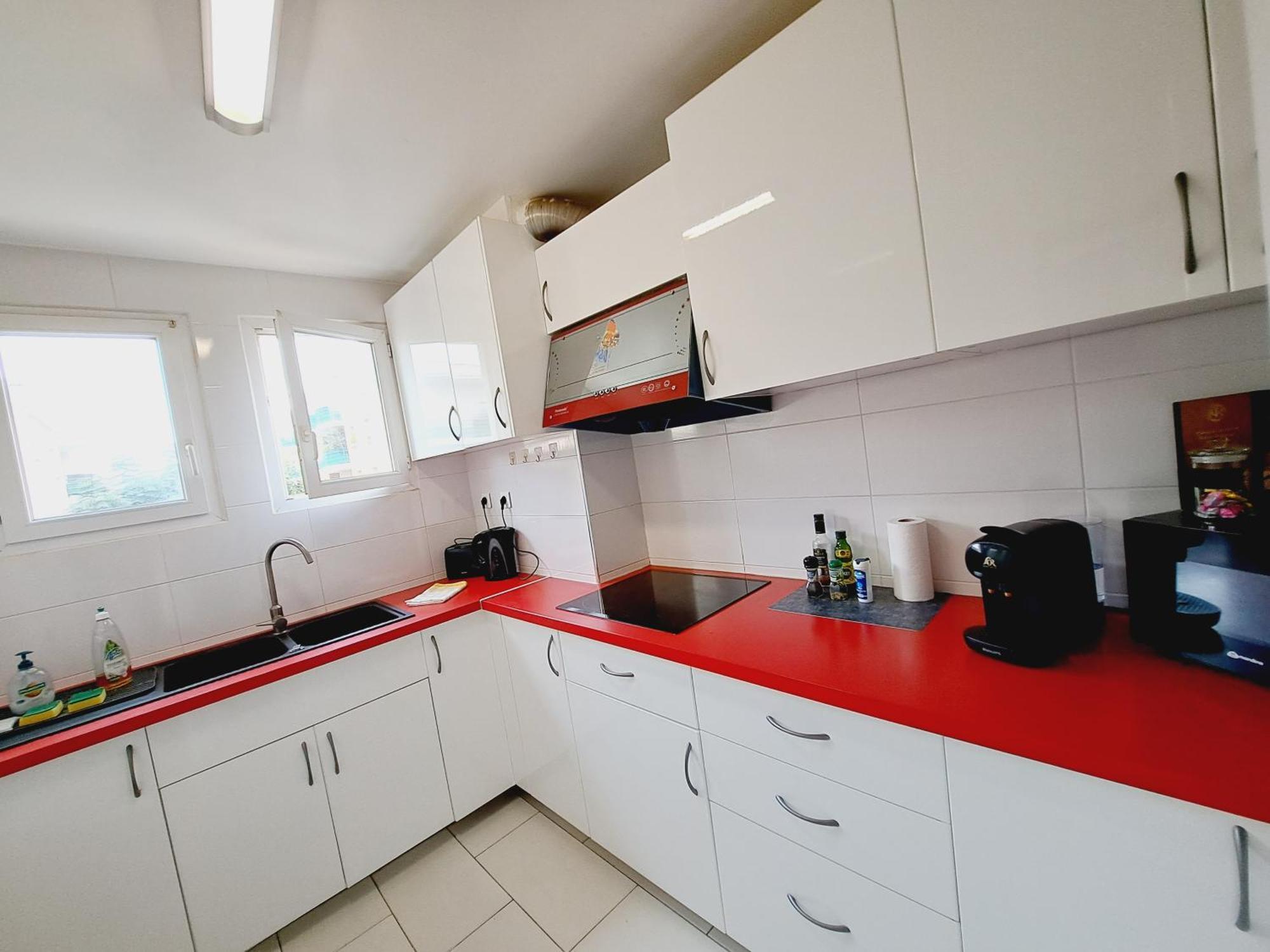 Appartement Bora Bora Нарбон Екстериор снимка