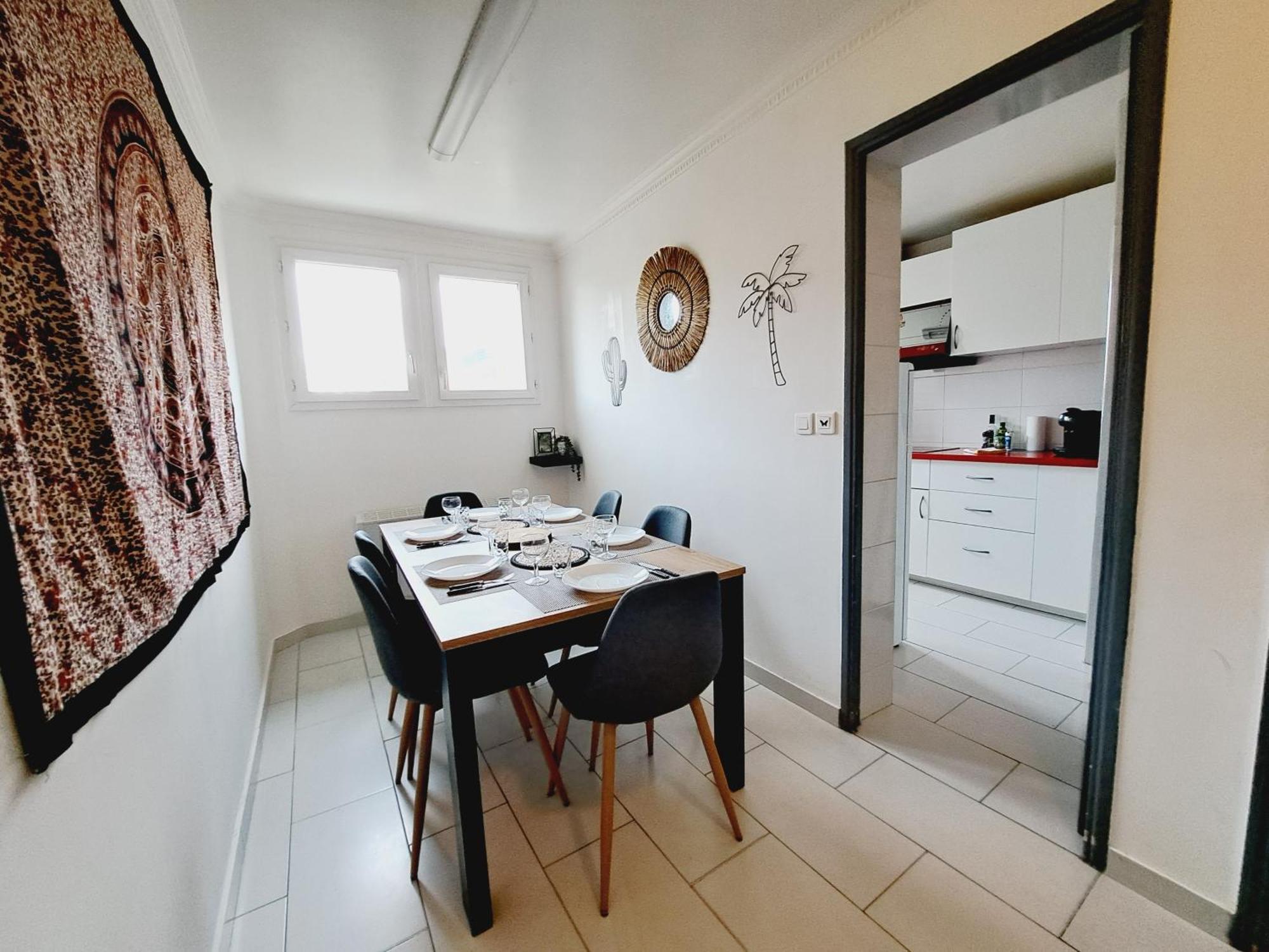 Appartement Bora Bora Нарбон Екстериор снимка